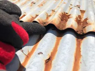 トタン屋根の錆